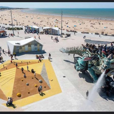 Royal Street Accommodation Calais Exterior photo